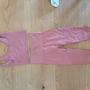 SET Active Pink Leggings and Top Set